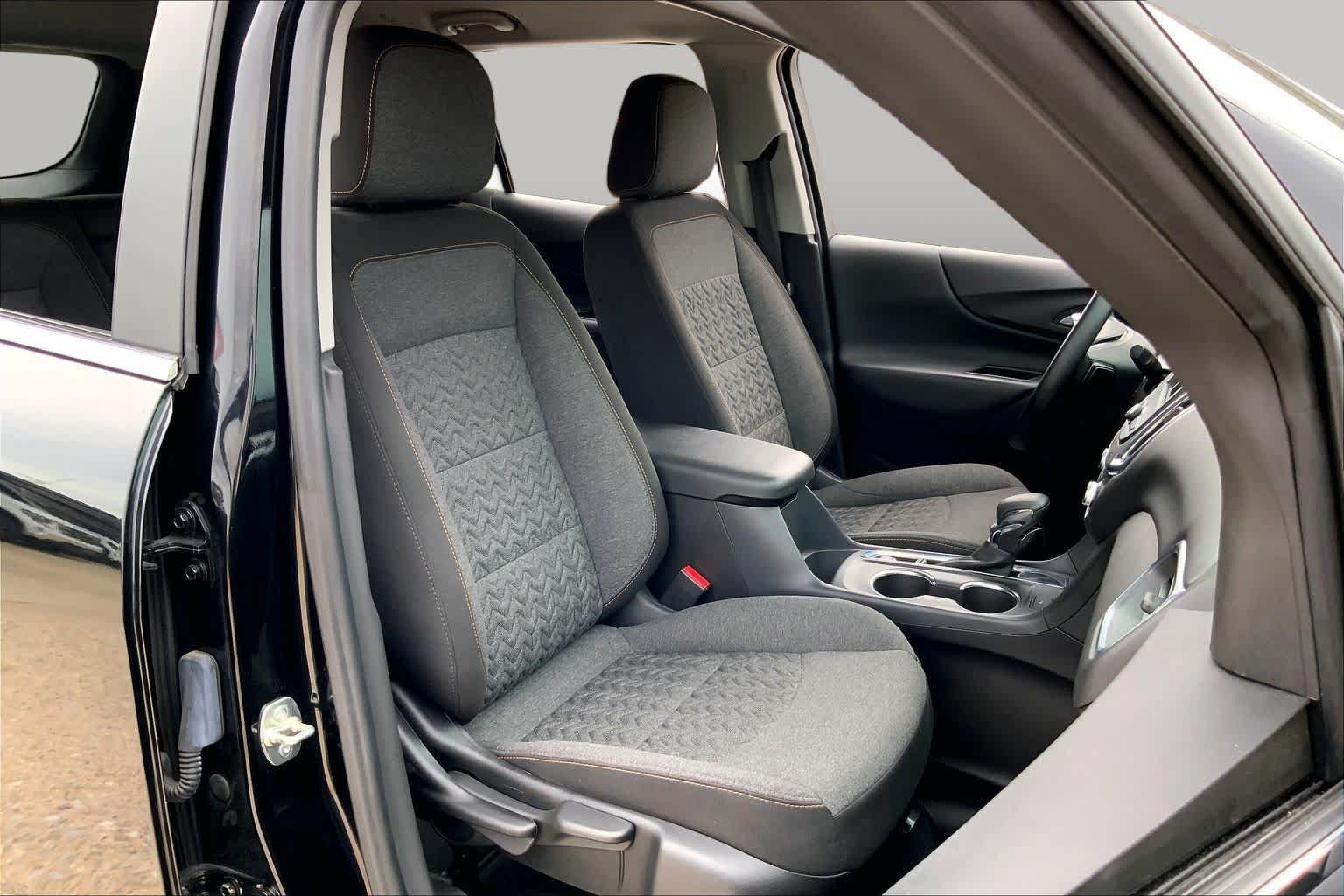 Certified 2024 Chevrolet Equinox LT FWD image 9