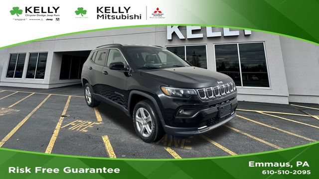 Certified 2023 Jeep Compass Latitude w/ Convenience Group AWD/4WD image 1