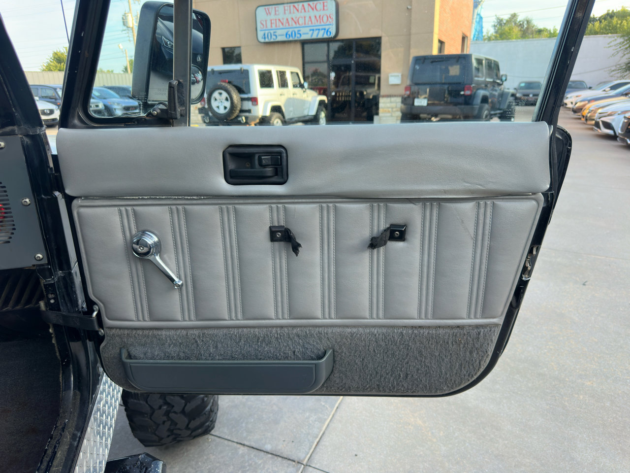 Used 1989 Jeep Wrangler Laredo image 17