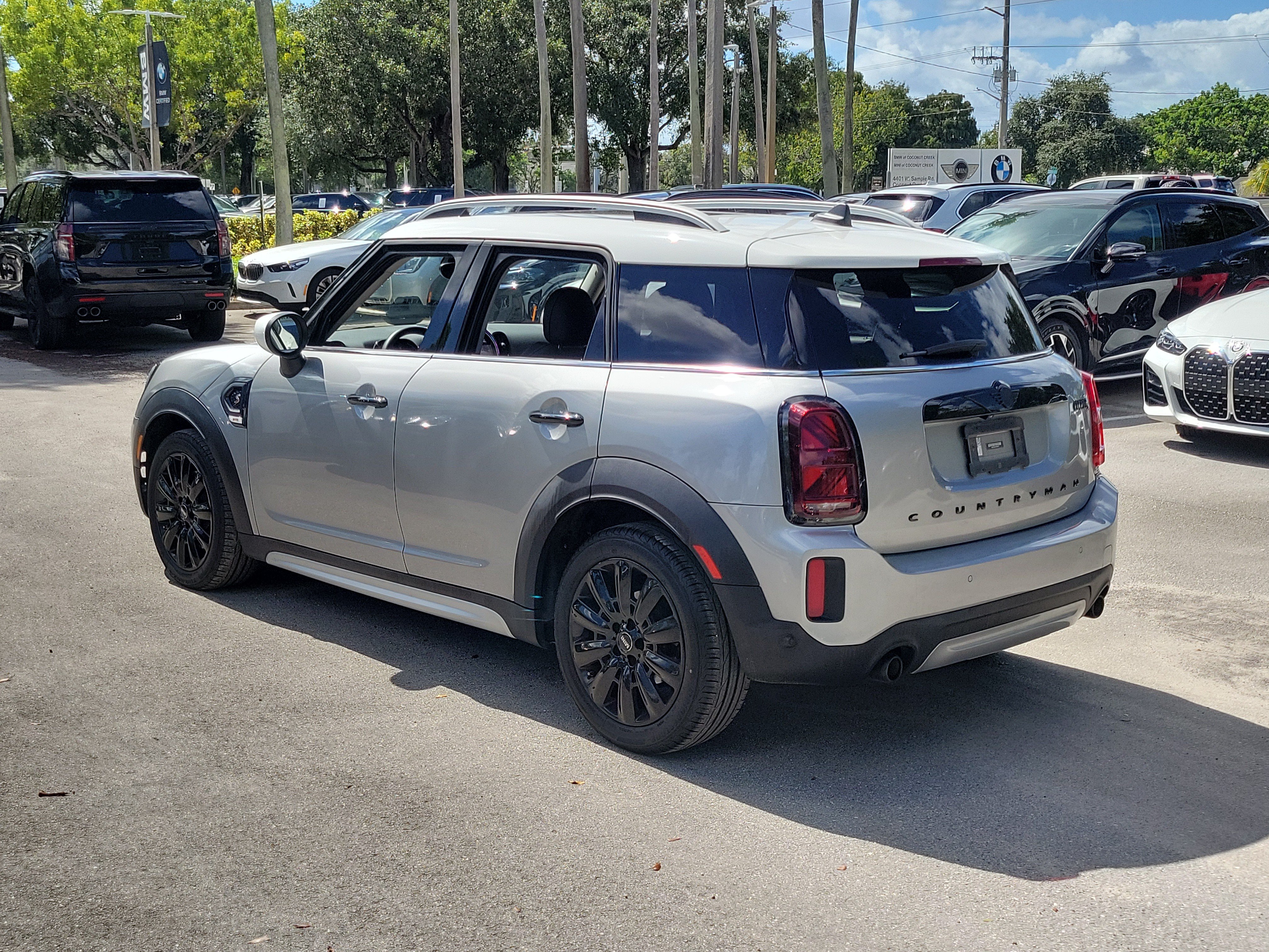 Used 2024 MINI Cooper Countryman S FWD image 5