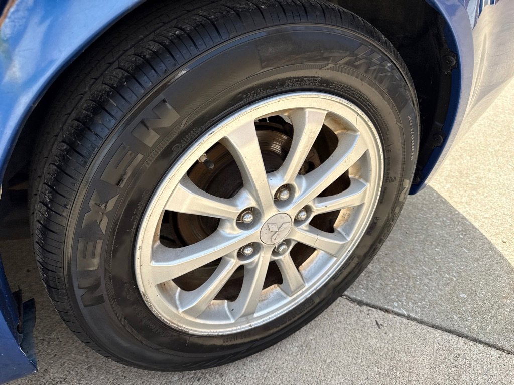 Used 2012 Mitsubishi Lancer ES FWD image 17