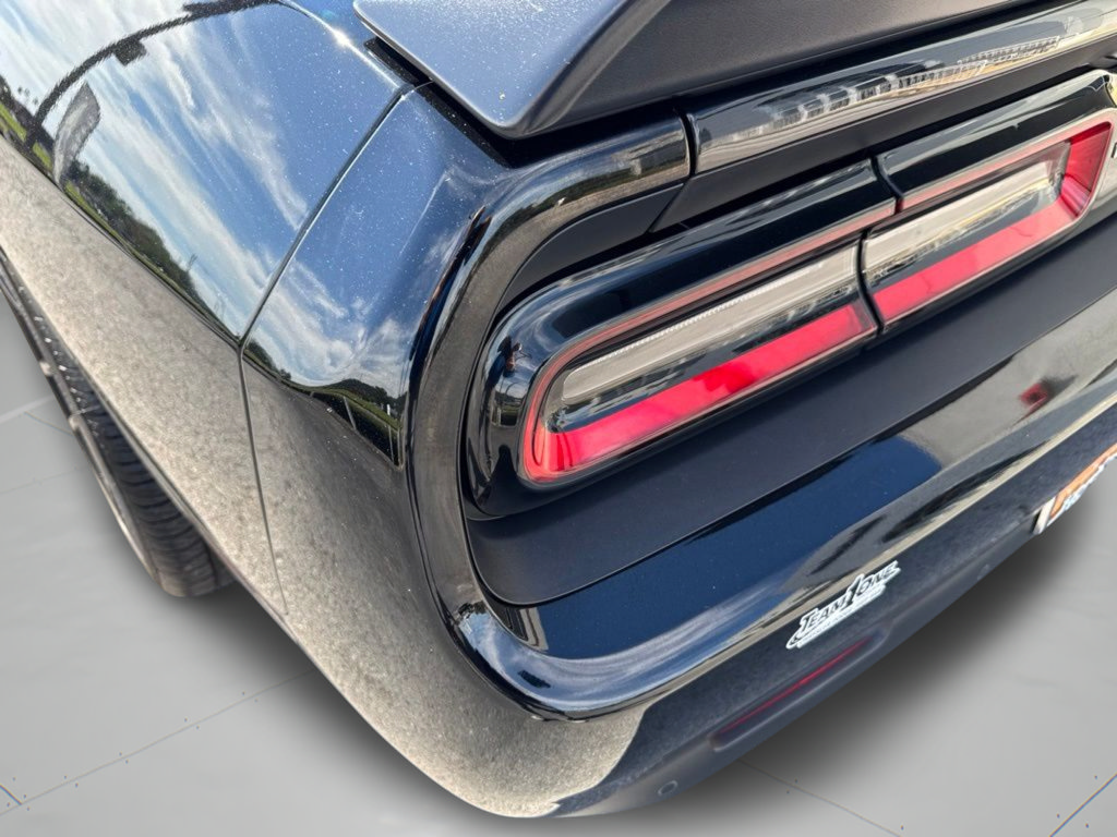 Used 2023 Dodge Challenger SRT Hellcat RWD image 28