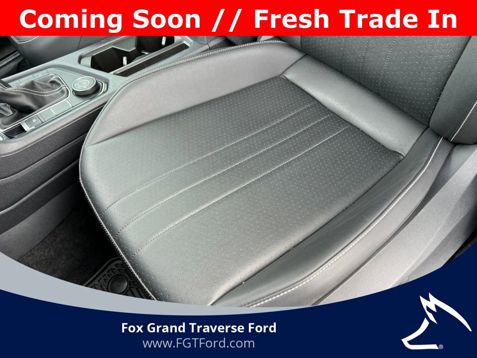 Used 2023 Volkswagen Tiguan SE R-Line AWD/4WD image 11