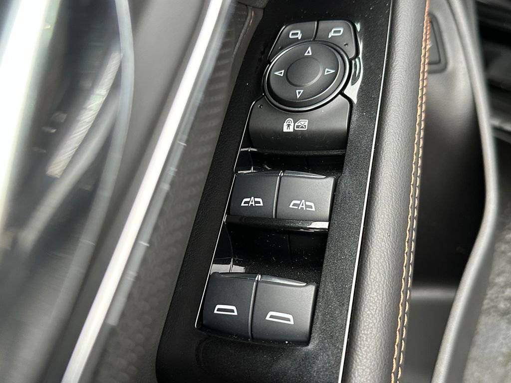 New 2025 Cadillac CT4 V w/ Super Cruise Package image 21