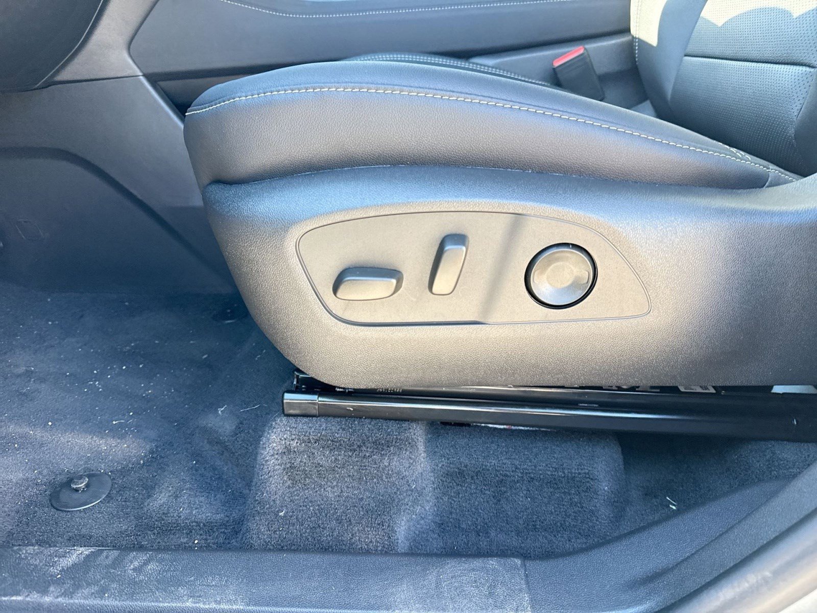 New 2026 Chevrolet Traverse LT image 14