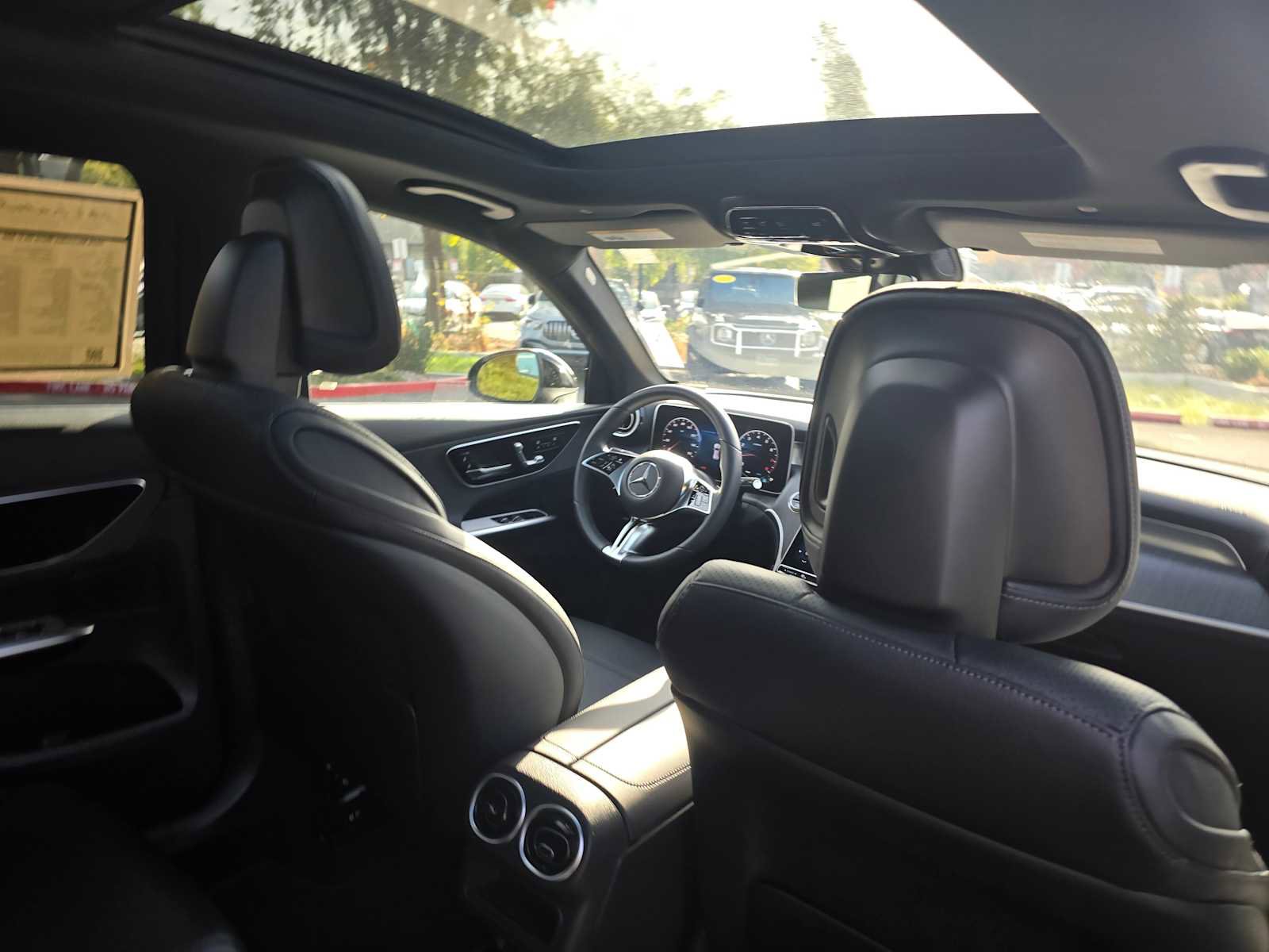 Certified 2026 Mercedes-Benz GLC 300 4MATIC image 15