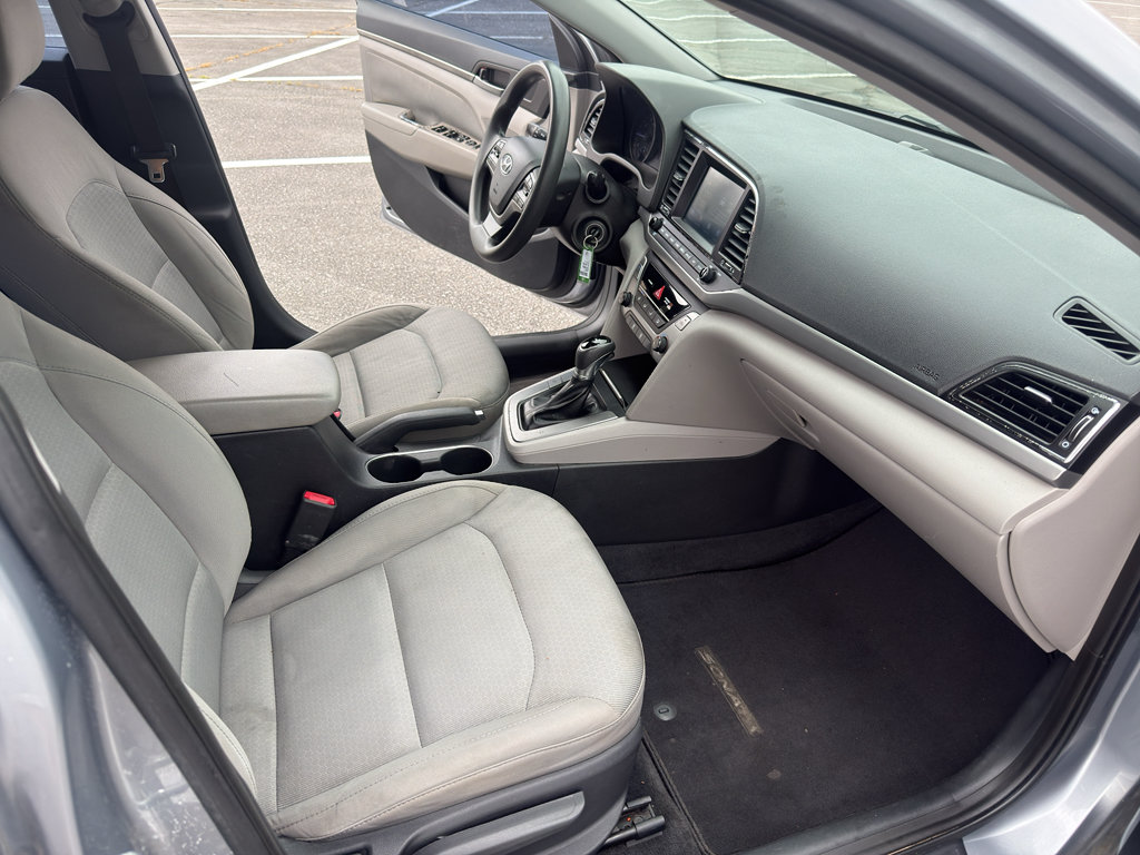 Used 2017 Hyundai Elantra SE FWD image 15