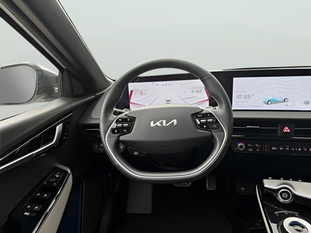 Used 2024 Kia EV6 GT-Line AWD/4WD image 39