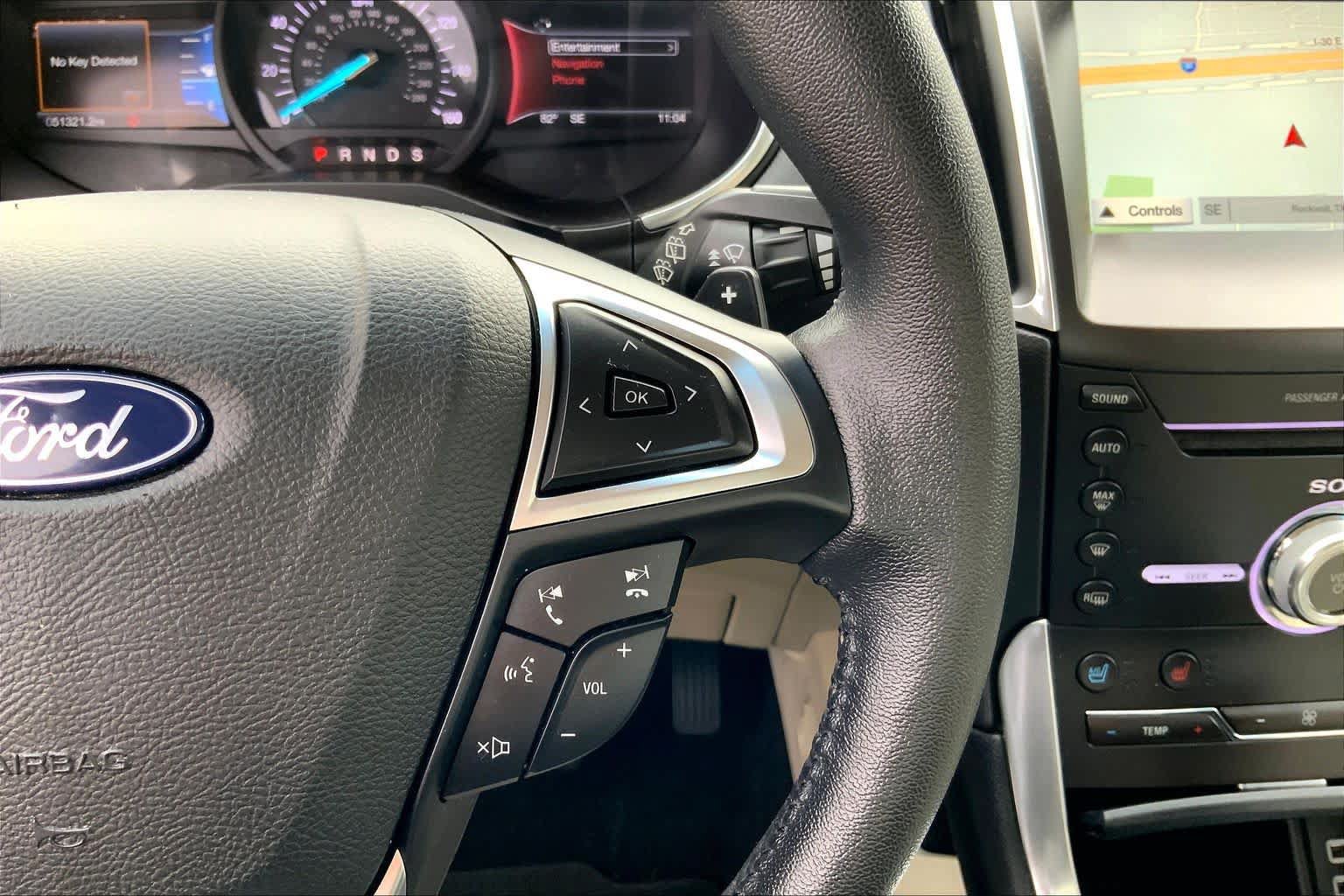 Used 2018 Ford Edge Titanium w/ Equipment Group 301A FWD image 22