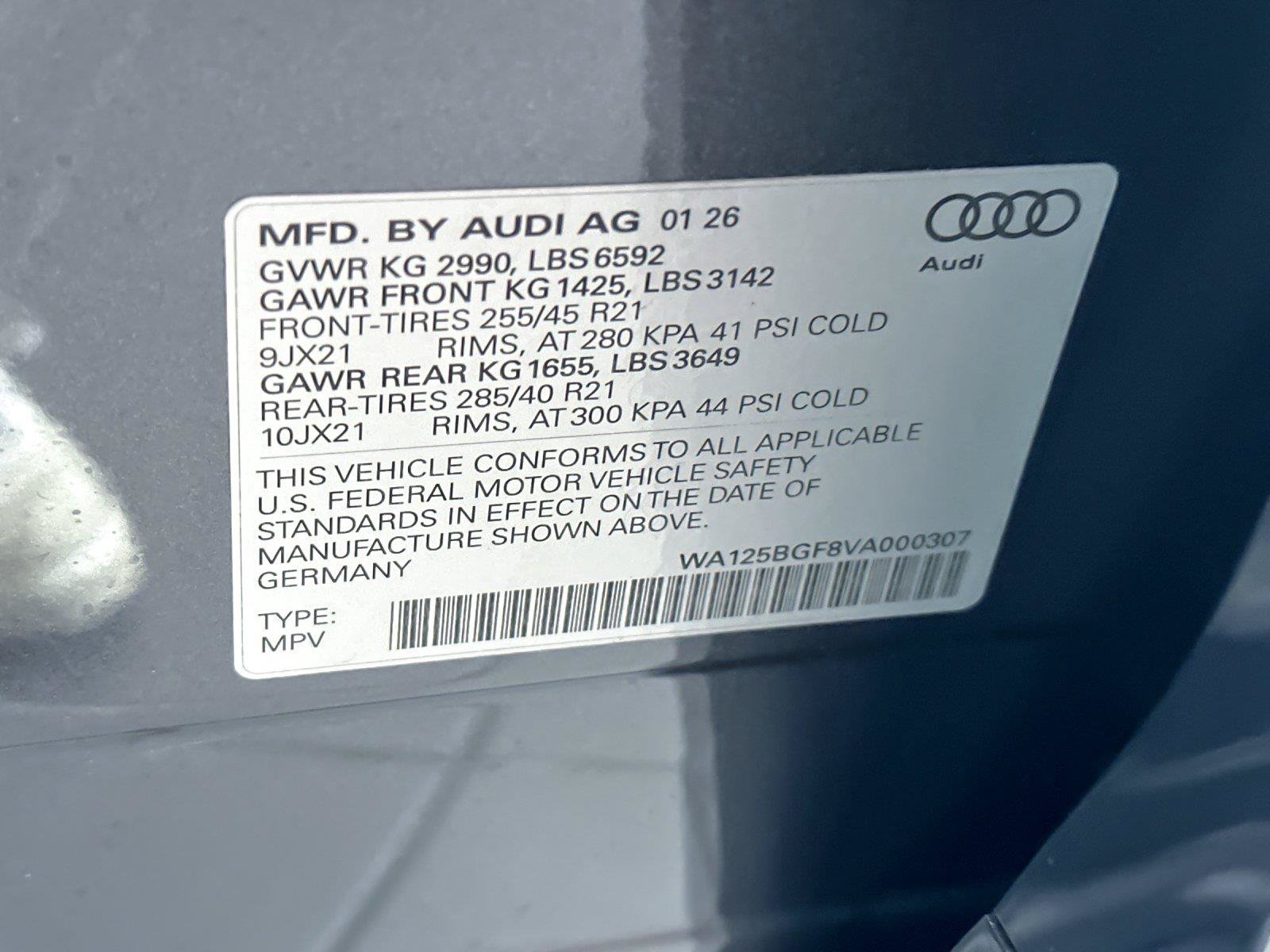 New 2027 Audi SQ6 e-tron Premium Plus AWD/4WD image 27