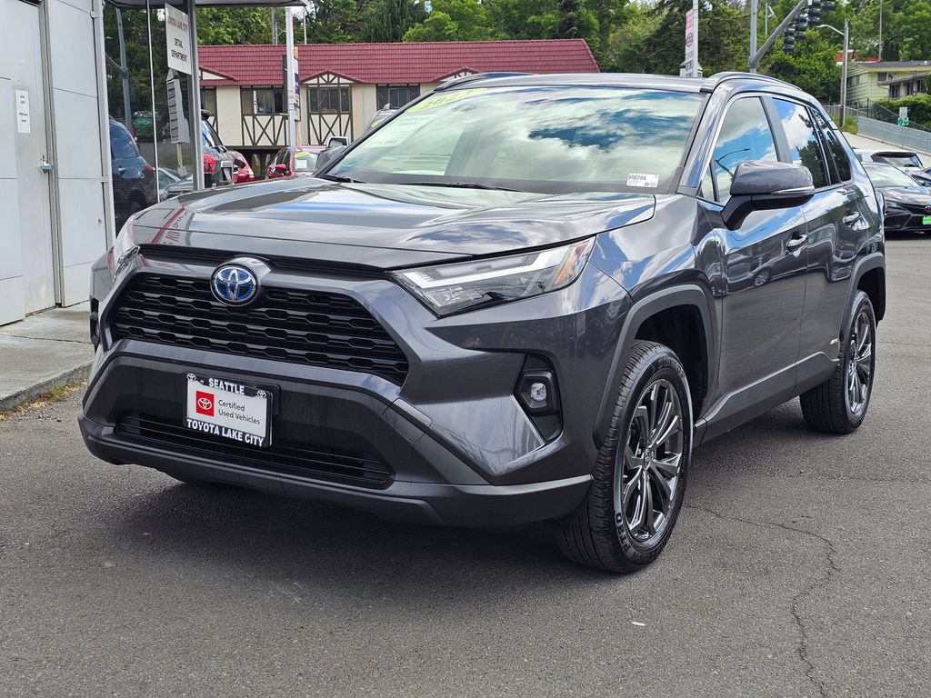Certified 2023 Toyota RAV4 XLE Premium AWD/4WD image 3