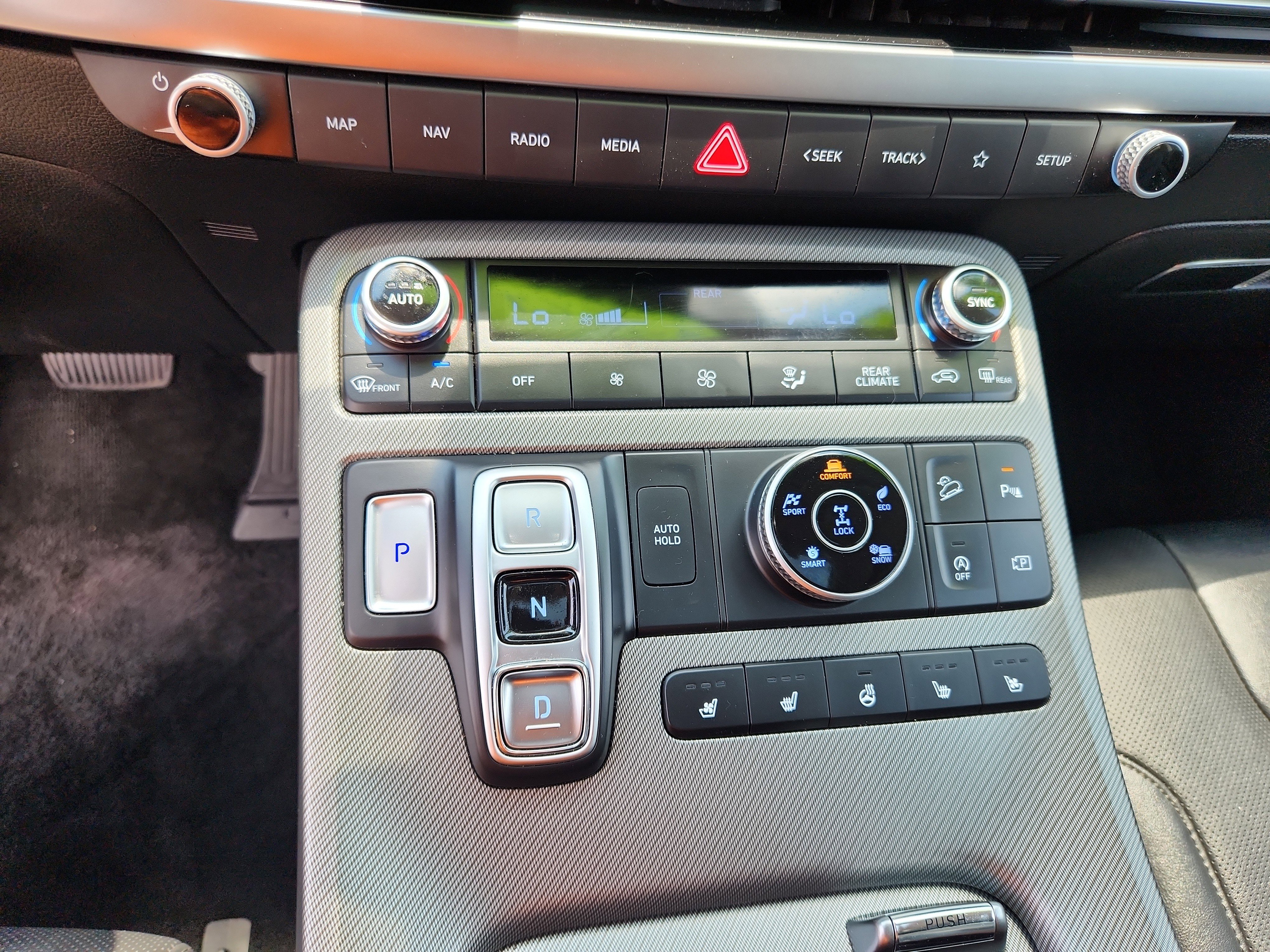 Used 2024 Hyundai Palisade SEL image 34