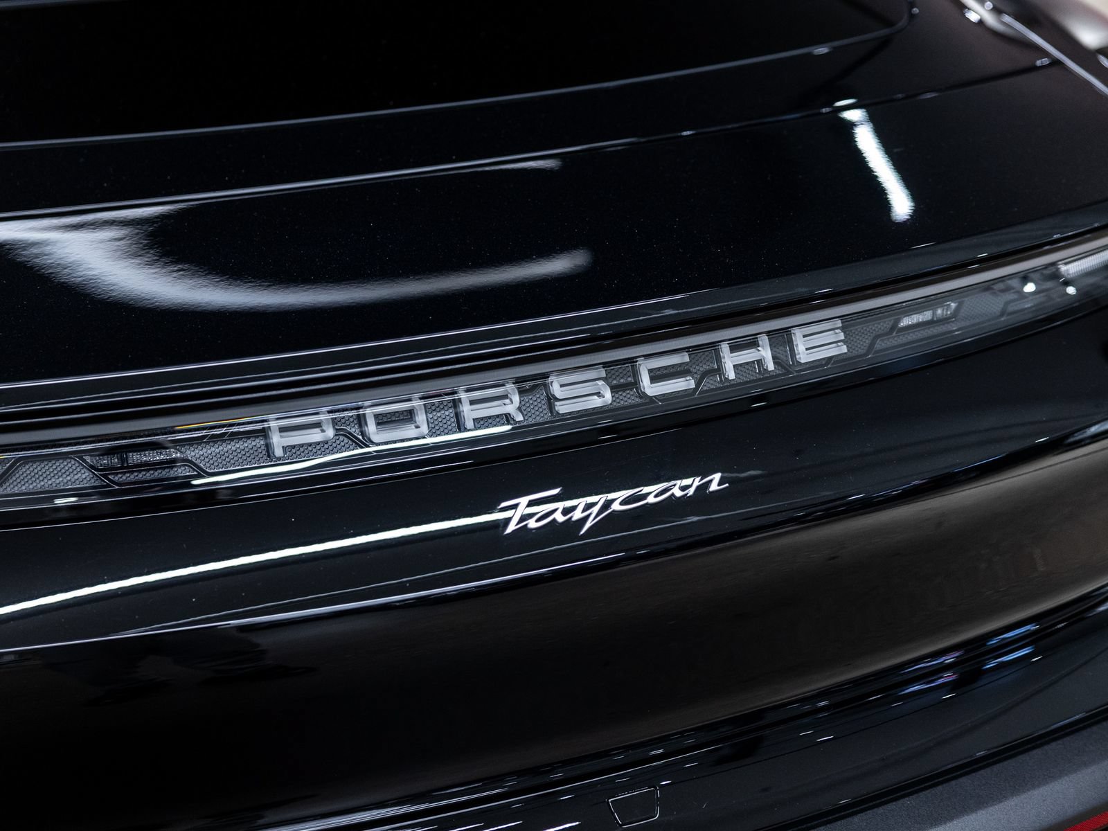 New 2026 Porsche Taycan RWD image 22