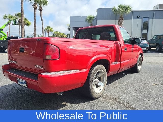 Used 2001 GMC Sonoma SLS w/ Super Spec Pkg 1 RWD image 2