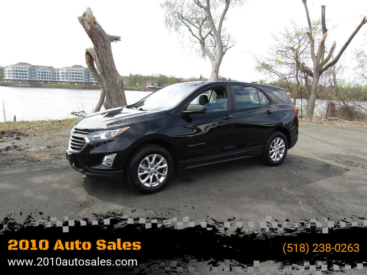 Used 2021 Chevrolet Equinox LS AWD/4WD image 1