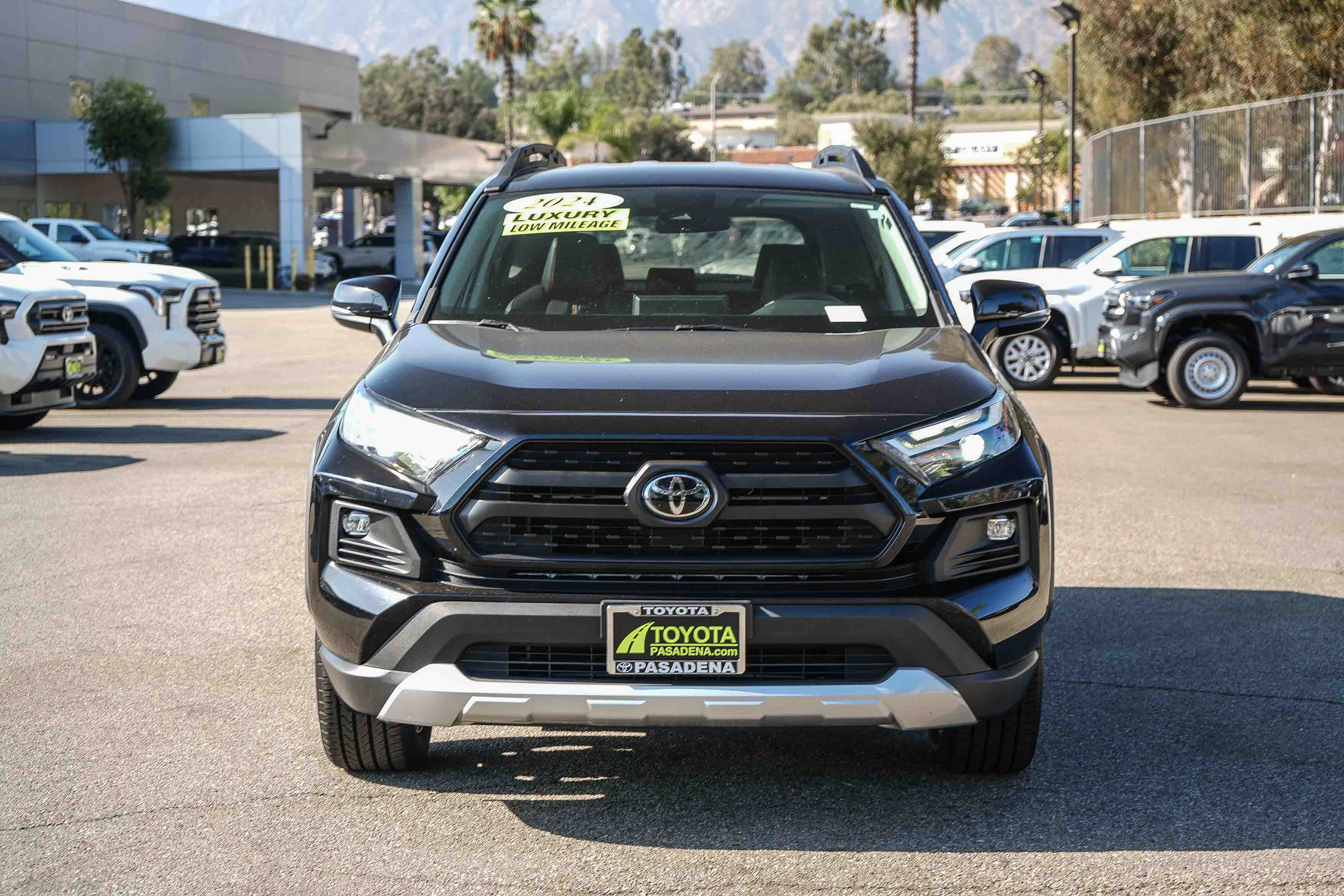 Used 2024 Toyota RAV4 Adventure AWD/4WD image 2