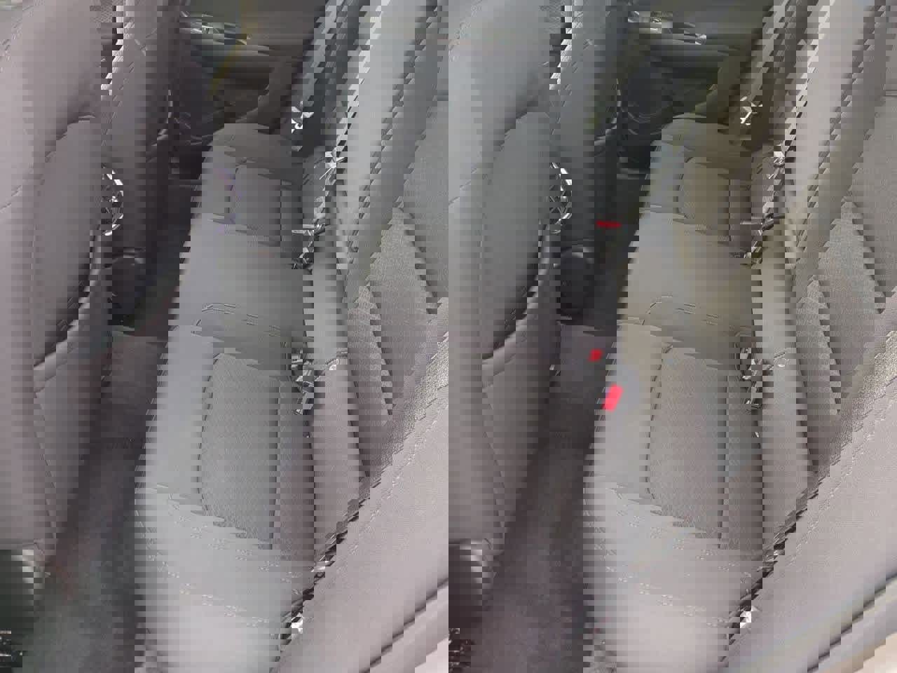 Used 2022 Chevrolet Malibu LT image 19