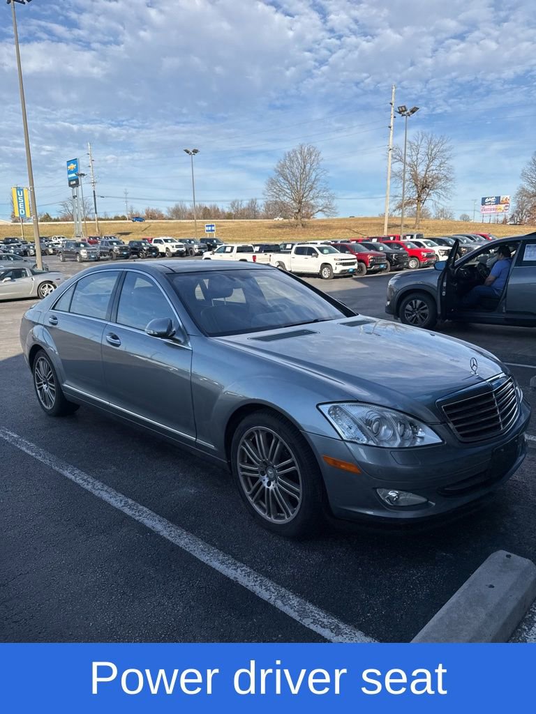Used 2007 Mercedes-Benz S 550 image 4