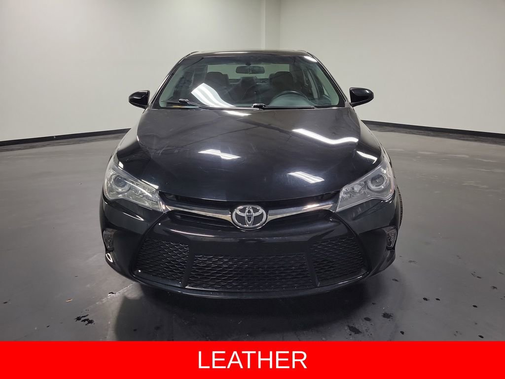 Used 2016 Toyota Camry XSE w/ Moonroof Package image 2