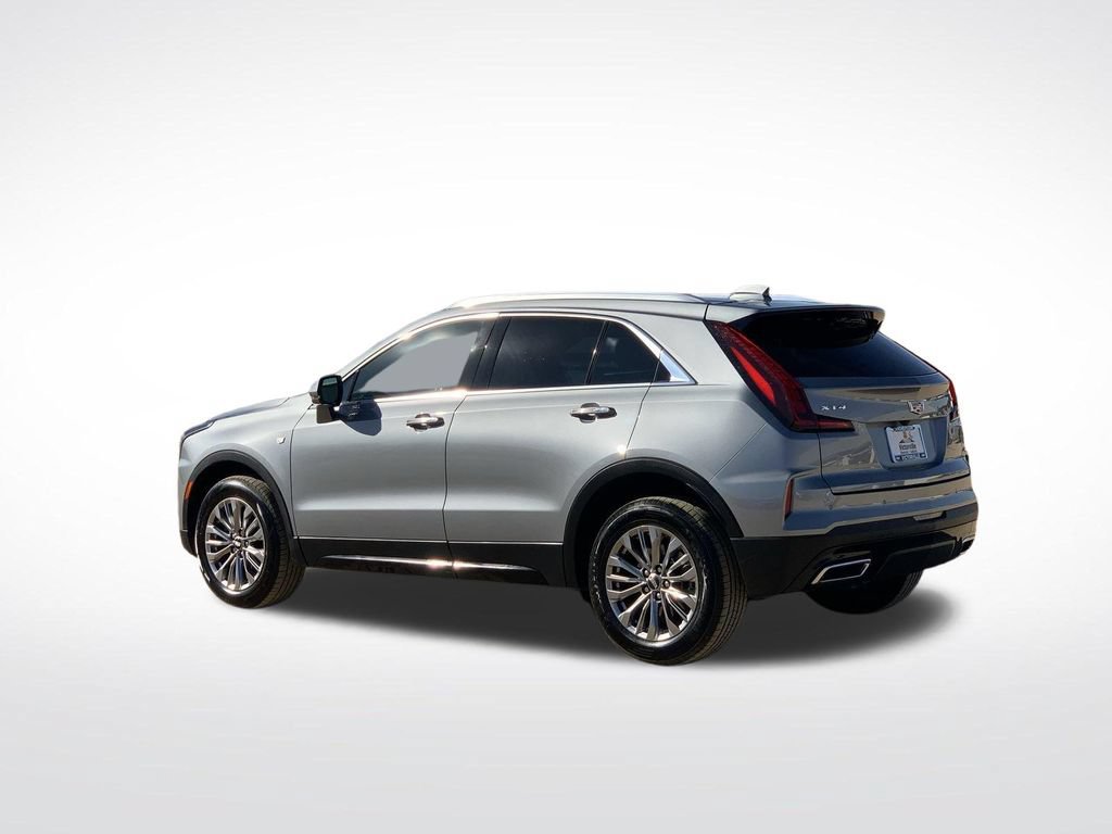 Certified 2024 Cadillac XT4 Premium Luxury FWD image 6
