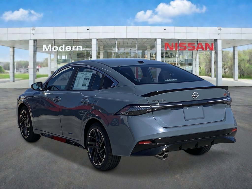 New 2026 Nissan Sentra SR FWD image 2