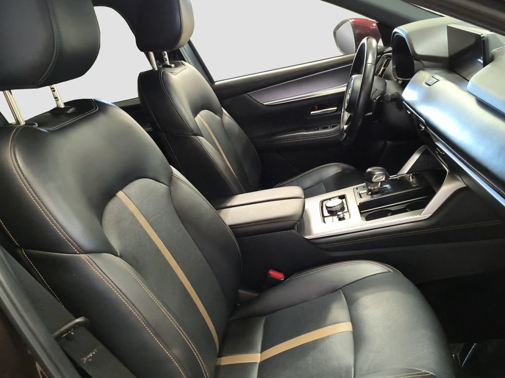 Used 2024 MAZDA CX-90 Plug-In Hybrid w/ Premium Plus AWD/4WD image 12