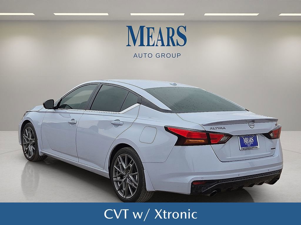 Used 2024 Nissan Altima 2.0 SR image 4