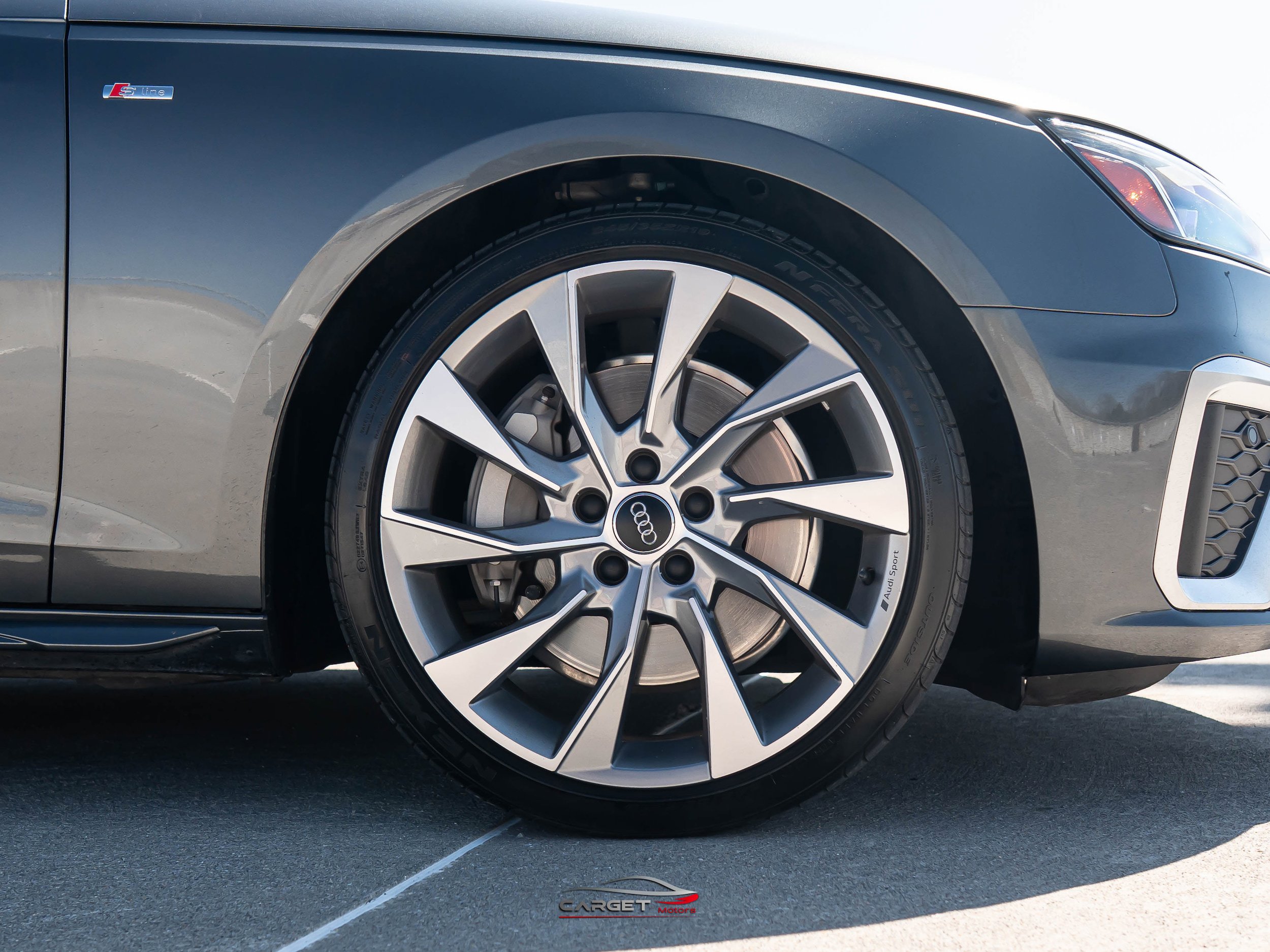 Used 2020 Audi A4 2.0T Premium Plus w/ Premium Plus Package image 9