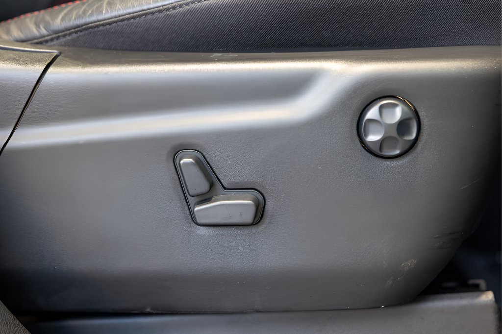 Used 2023 Dodge Durango GT AWD/4WD image 85