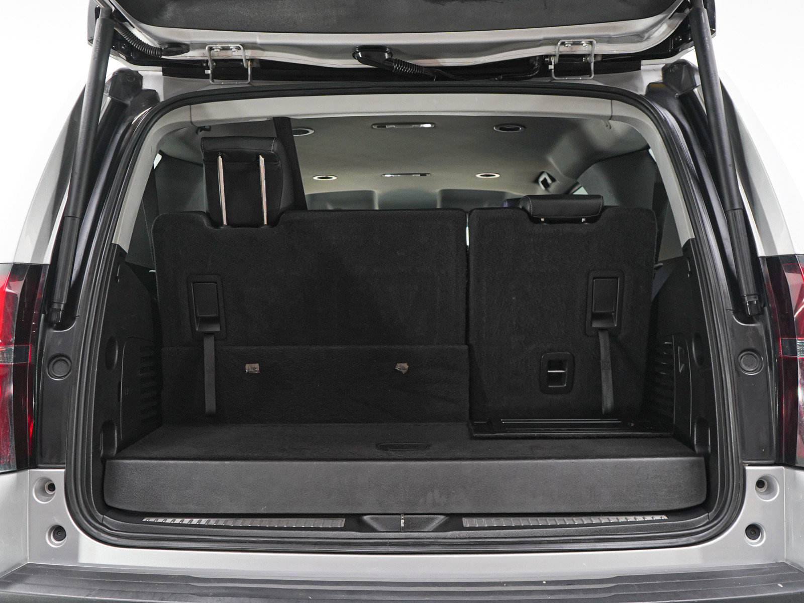 Used 2020 Chevrolet Tahoe LT AWD/4WD image 19