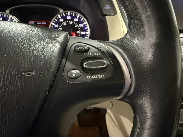 Used 2019 INFINITI QX60 Luxe w/ Essential Package image 12