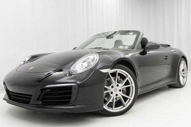 Used 2017 Porsche 911 Carrera 4 AWD/4WD image 1
