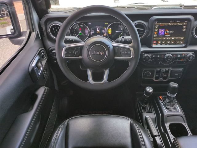 Used 2023 Jeep Wrangler Unlimited Sahara w/ Cold Weather Group AWD/4WD image 16