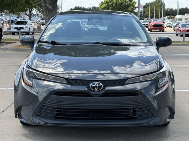 Used 2025 Toyota Corolla LE FWD image 8
