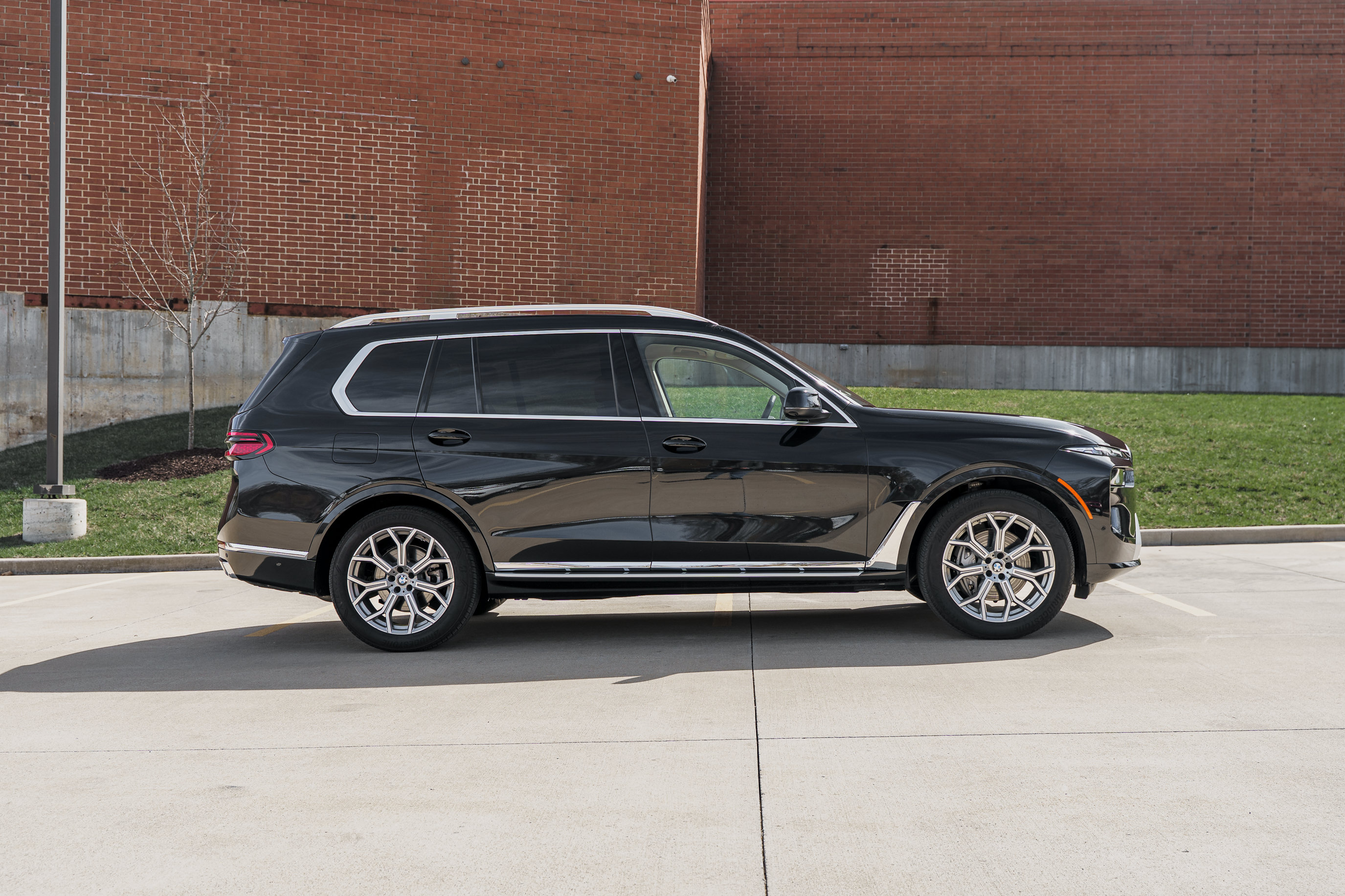 Used 2026 BMW X7 xDrive40i AWD/4WD image 3