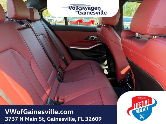 Used 2025 BMW 330i Sedan w/ Convenience Package image 8