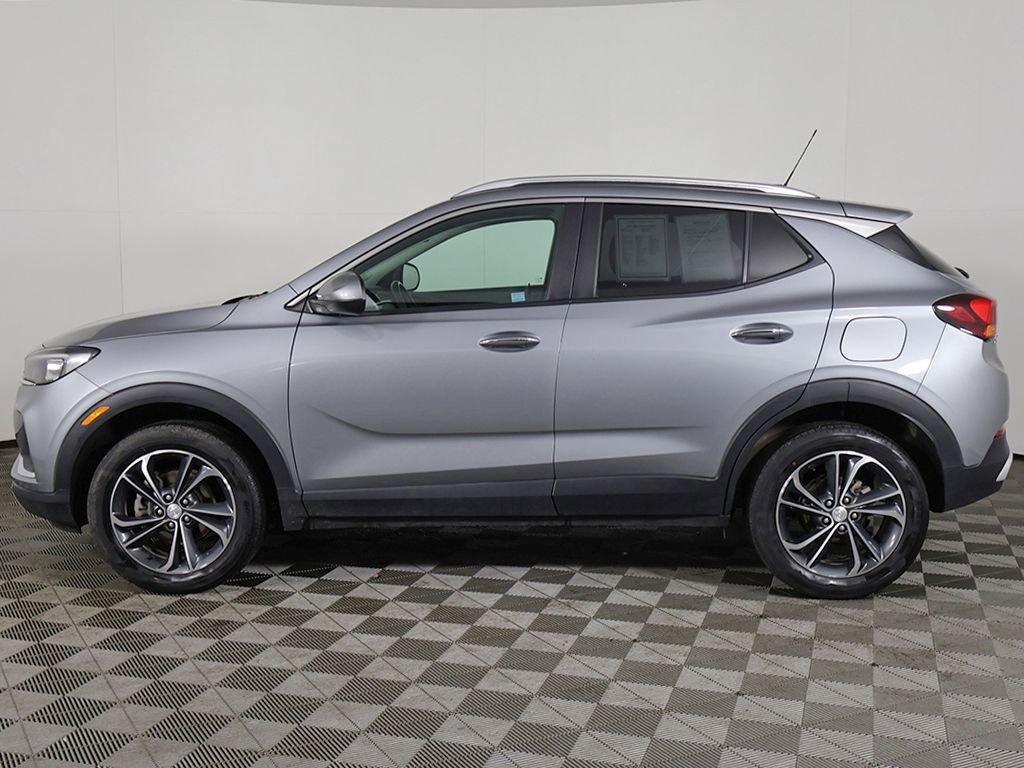Used 2023 Buick Encore GX Select w/ Safety Package II image 16