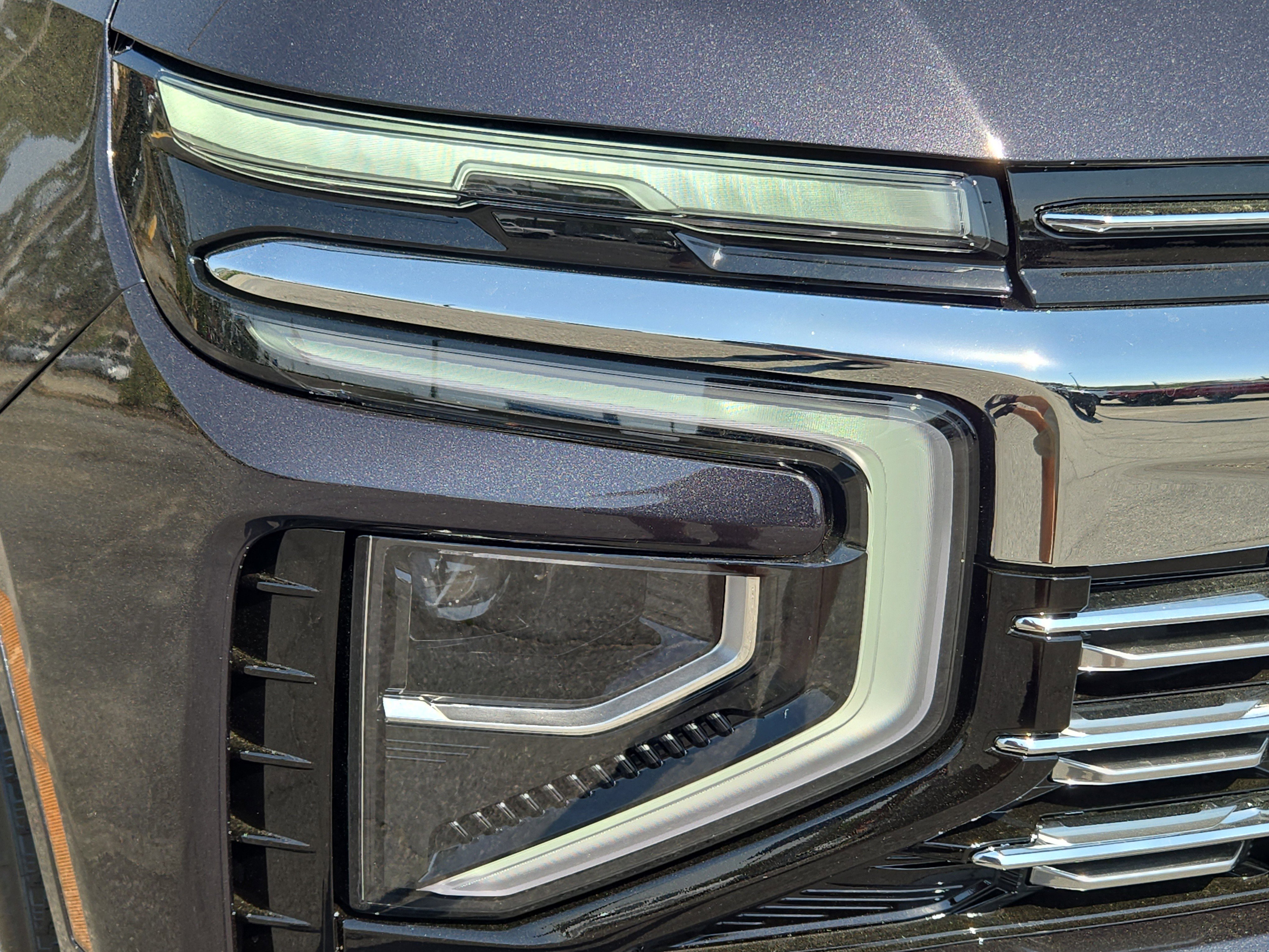 New 2026 Chevrolet Suburban Premier AWD/4WD image 16