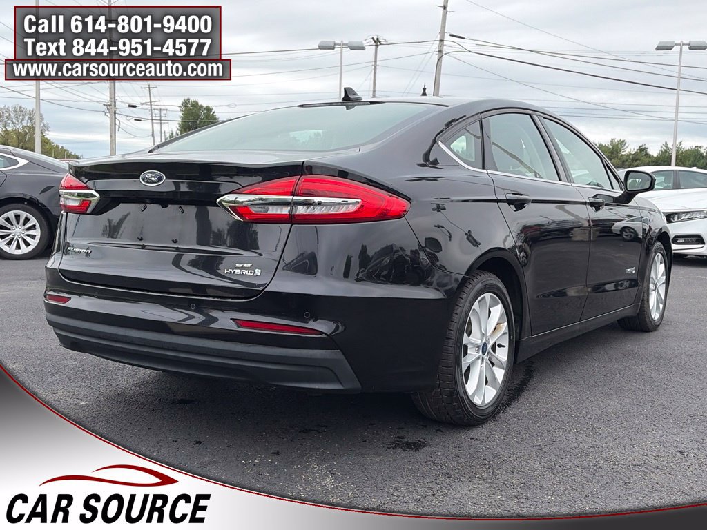 Used 2019 Ford Fusion SE FWD image 5