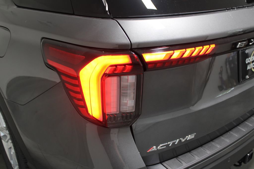 New 2026 Ford Explorer Active image 52