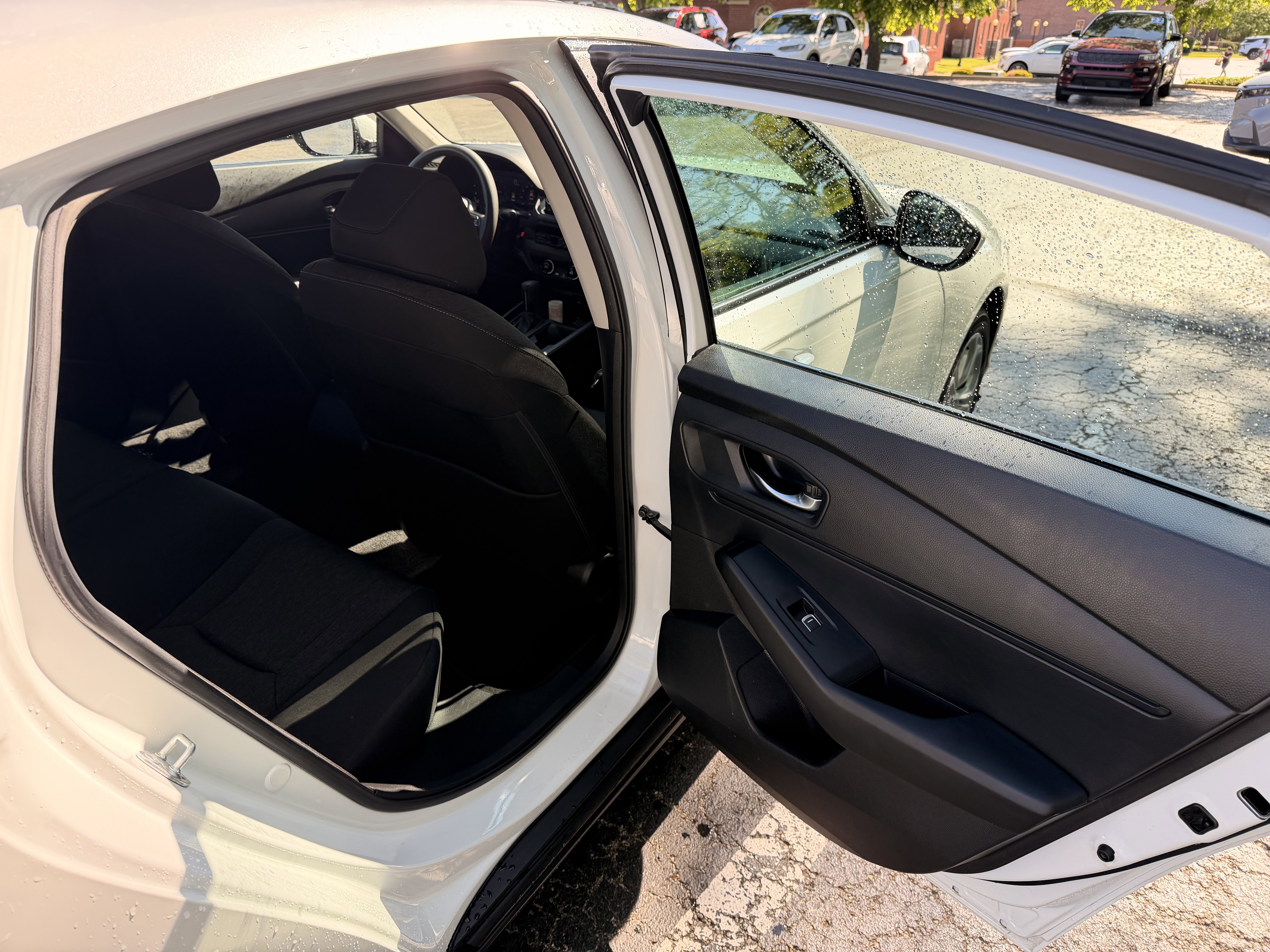 Used 2023 Honda Accord LX image 13