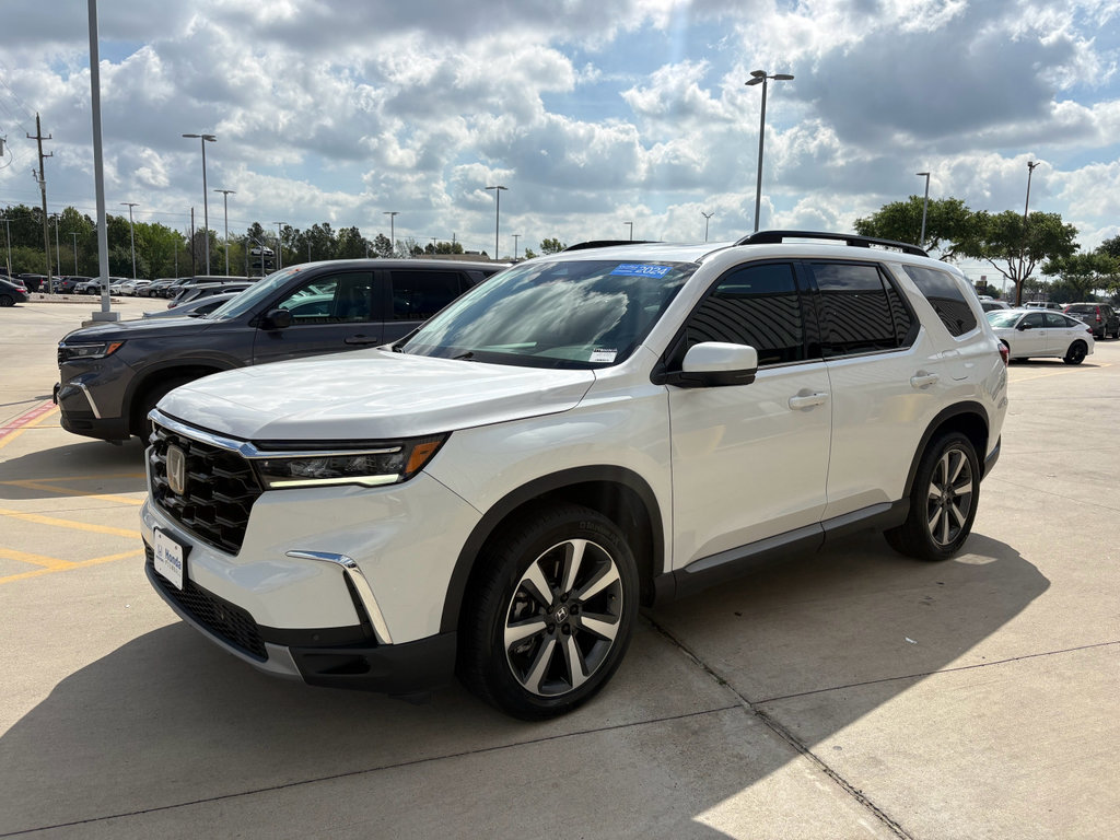 Certified 2024 Honda Pilot Touring video 3