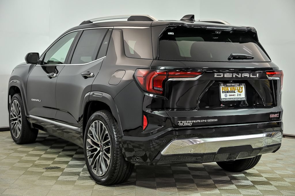 New 2026 GMC Terrain Denali w/ LPO, Floor Liner Package AWD/4WD image 4