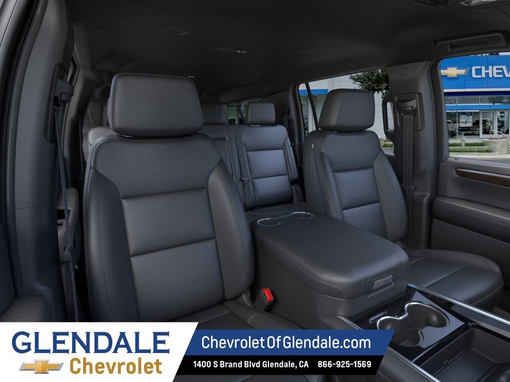 New 2026 Chevrolet Suburban LT w/ Comfort Package AWD/4WD image 16