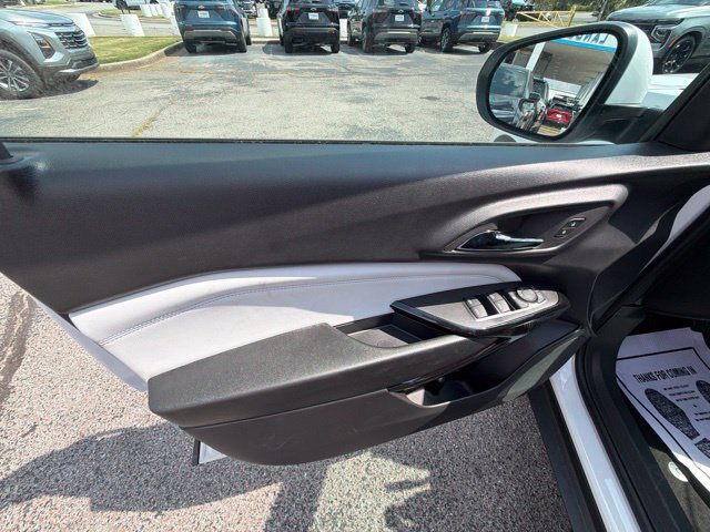 New 2026 Chevrolet Trax LT FWD image 33