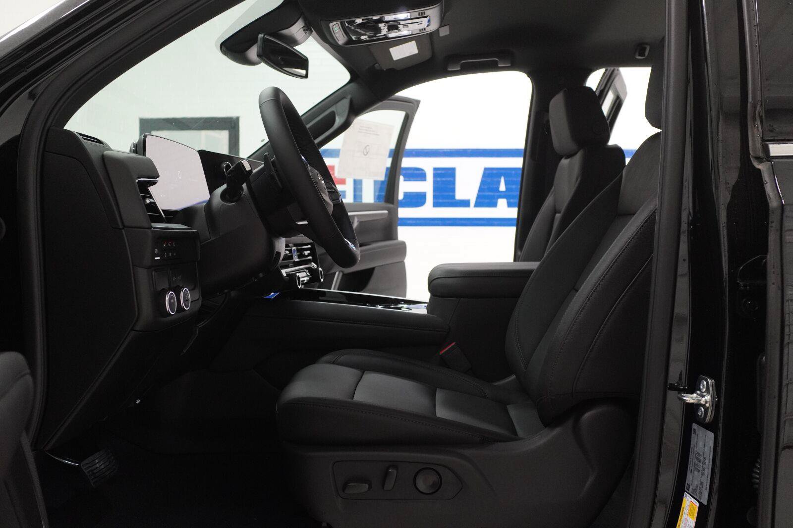 New 2026 Chevrolet Tahoe LT RWD image 5