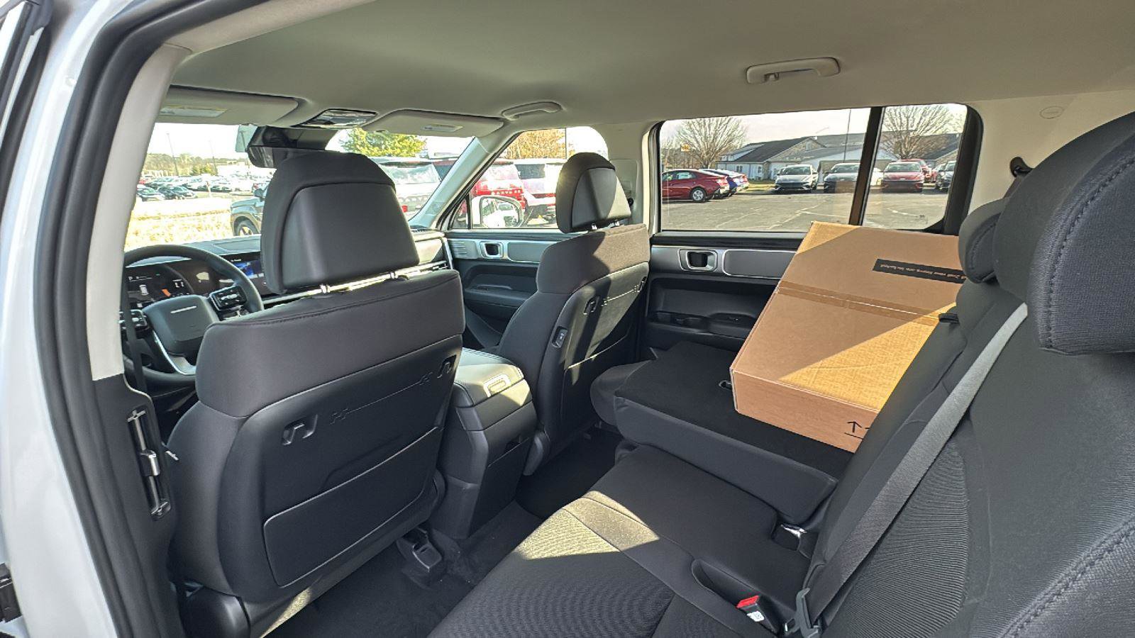 New 2026 Hyundai Santa Fe SE image 9