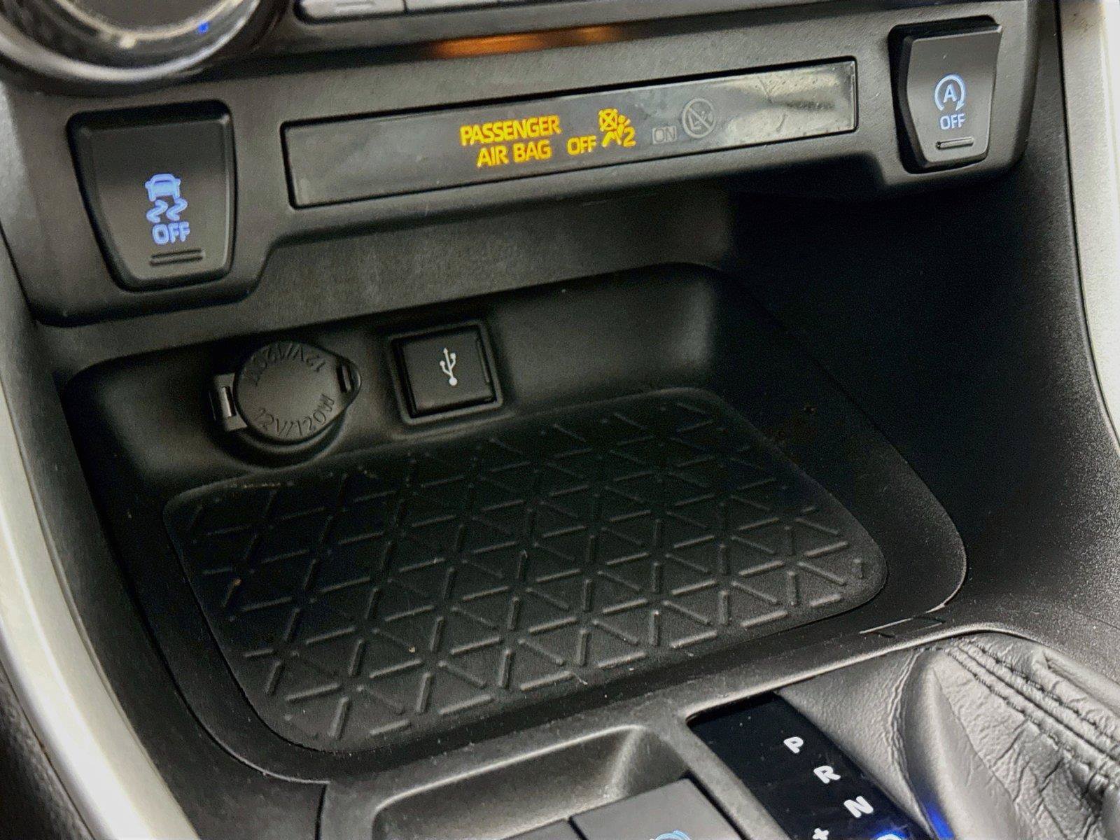 Certified 2021 Toyota RAV4 XLE Premium FWD image 26
