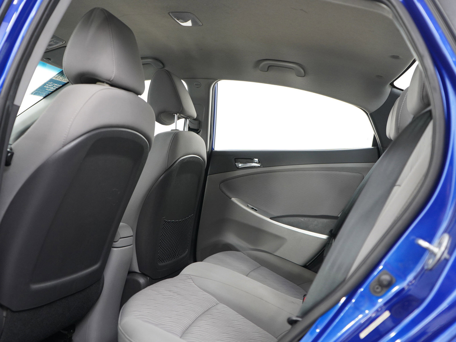 Used 2013 Hyundai Accent GLS w/ Premium Pkg FWD image 16