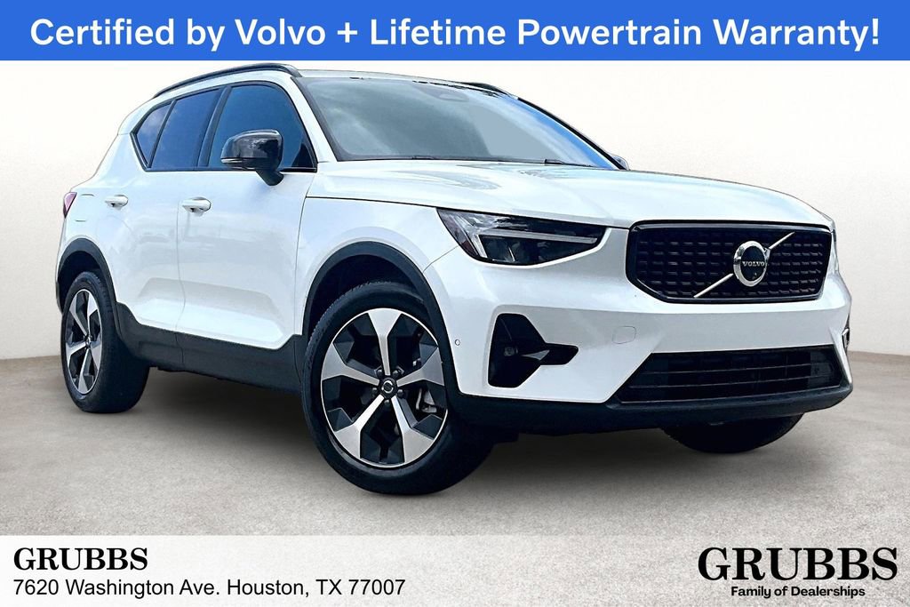 Used 2025 Volvo XC40 B5 Plus